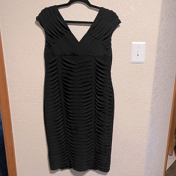 Adrianna Papell- Black Sleeveless Bandage Style Dress, Size 12 - Picture 1 of 14